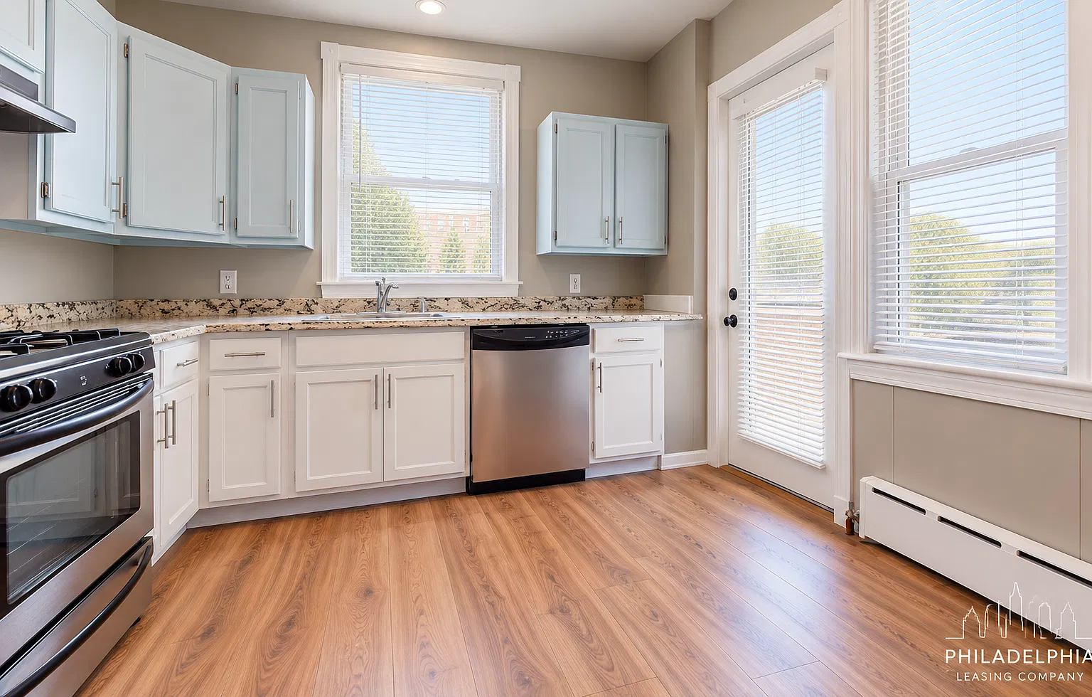 3 bed, 1185 sqft, $1,775 — Photo 1
