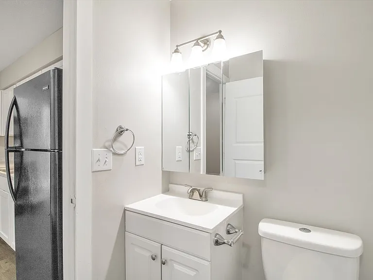 Birchwood Apartments (BW Apartments LLC) — Photo 29
