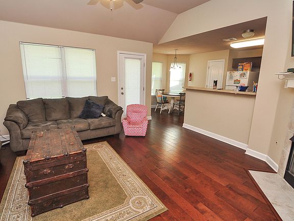4th image of 3757 Jordan View Dr