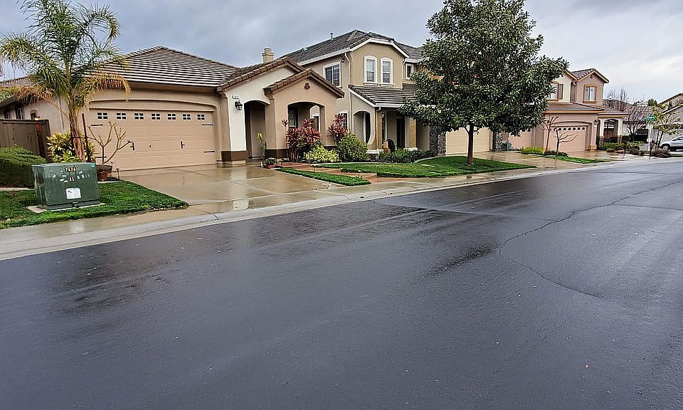 1st image of 1831 Ravenna Way