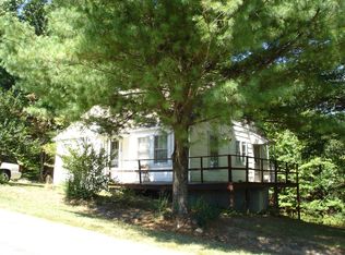 4541 Quarry Dr, Roanoke, VA 24014