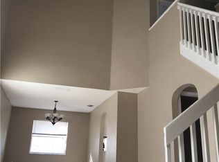 19250 NW 12th Mnr, Hollywood, FL 33029