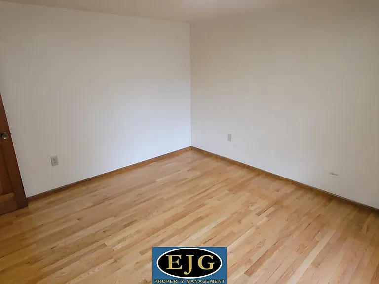 119 Haverhill Rd — Photo 48