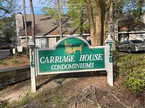 716 Heavens Dr APT 14, Mandeville, LA 70471