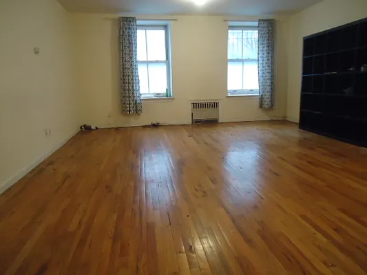 Rented by Hakeem Shahid, LREB | media 22
