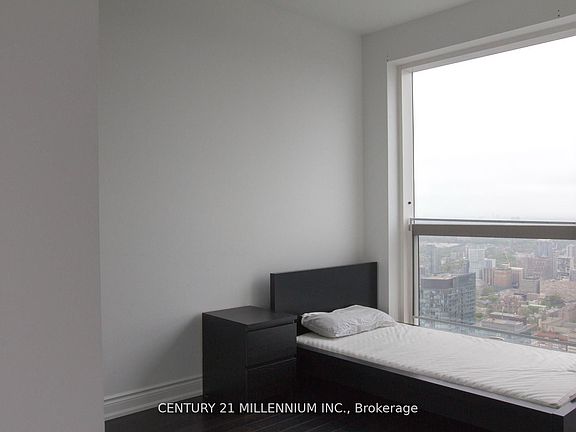 5th image of 388 Yonge St Unit 7002