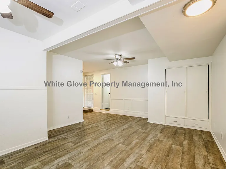 The Joyce Apartments — Photo 6