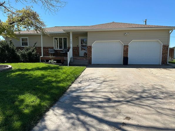806 S Plainville Ave