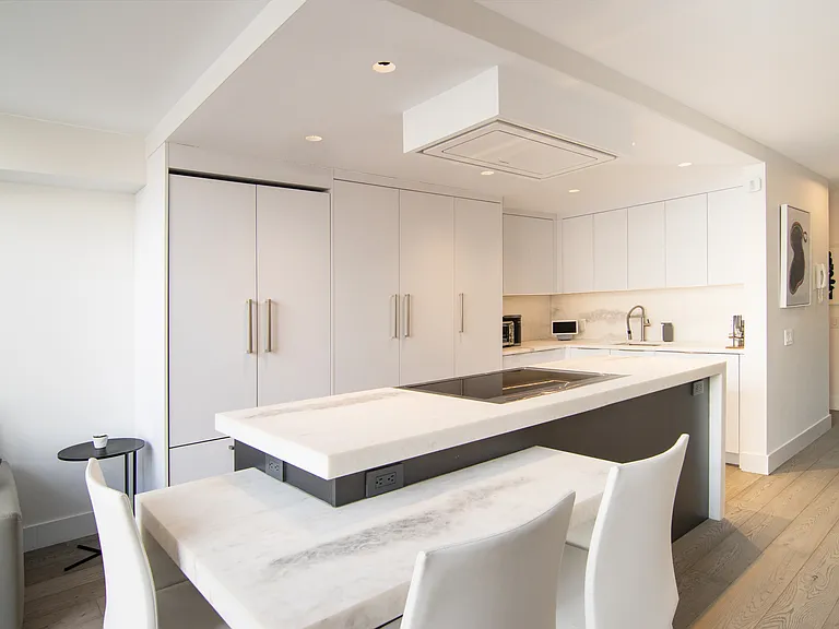 250 W 90th St #10BC — Photo 7