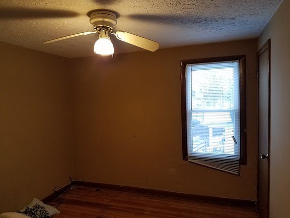 4th image of 702 Girard Ave