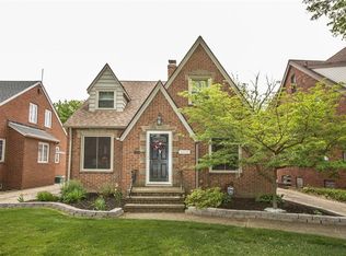 3299 W 165th St, Cleveland, OH 44111