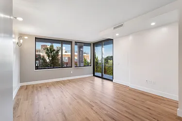 Rented by Safdie Realty Group