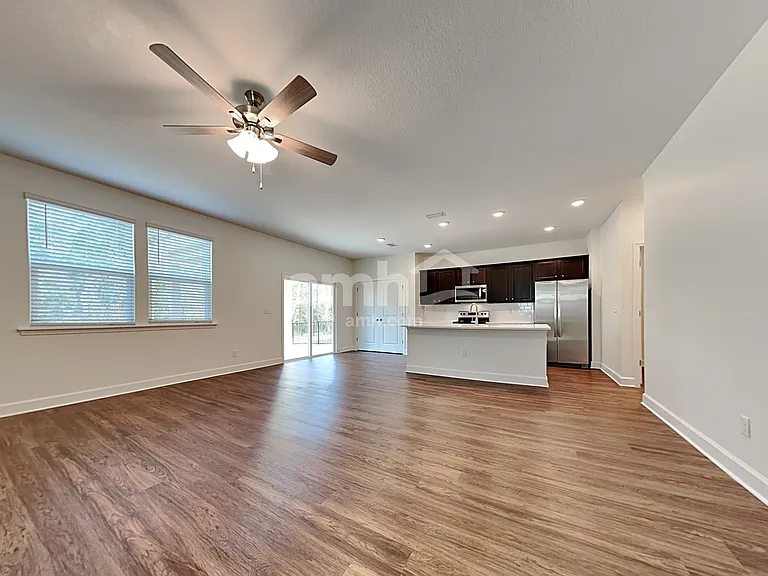 12259 Sapp Rd — Photo 7