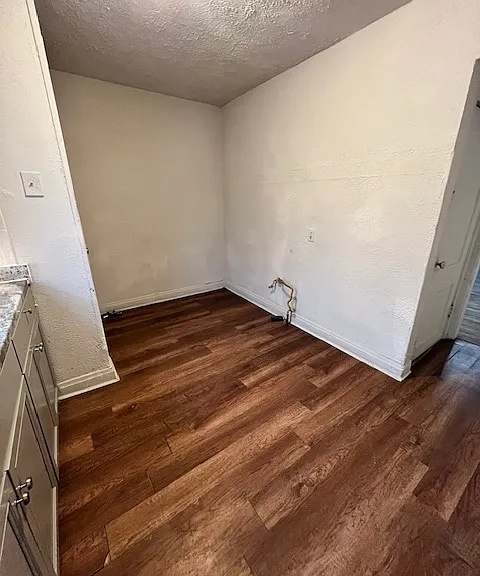 418 S Terrace Ave — Photo 5