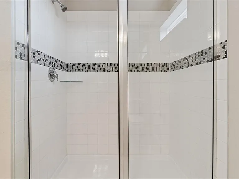 5580 Maddie Dr — Photo 43