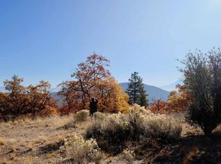 935 Outsen Rd, Yreka, CA 96097