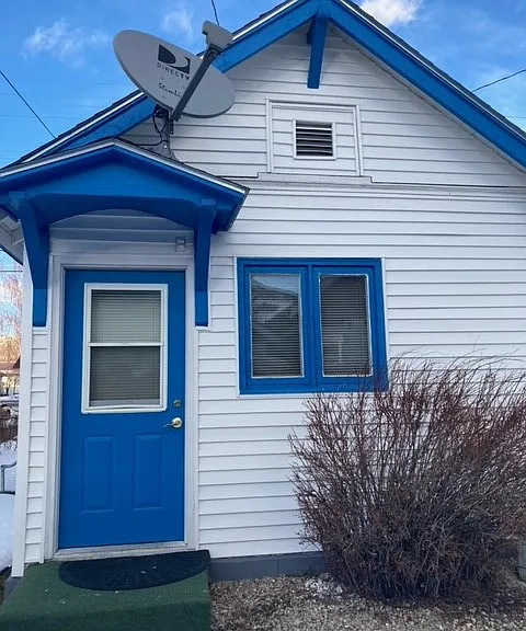 311 Adams St — Photo 1