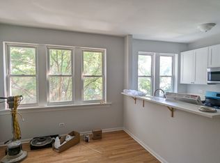 2100 N Albany Ave APT 2, Chicago, IL 60647