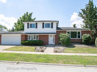 1119 E 192nd St, Glenwood, IL 60425