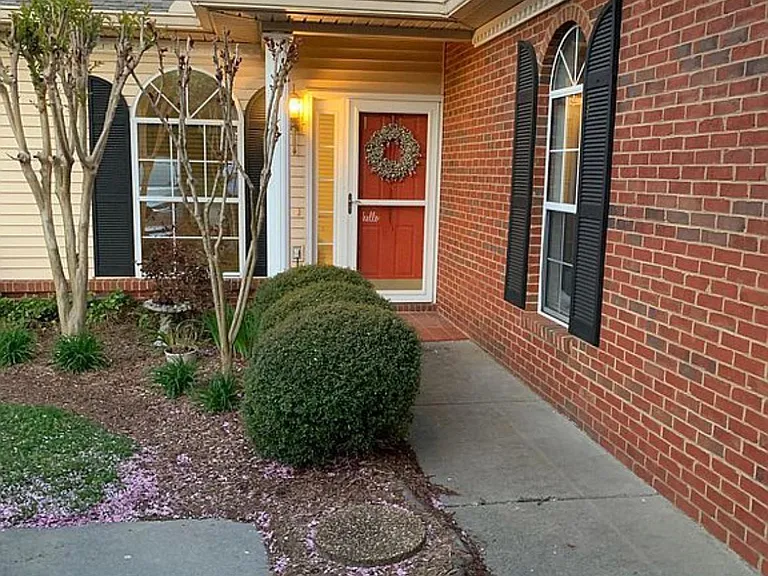 609 Black Oak Dr #122 — Photo 2