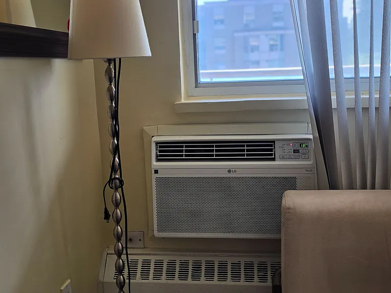 5949 Yonge St #506 — Photo 35