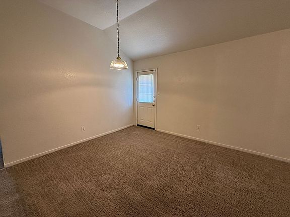 3rd image of 4000 Hitchrock Dr Unit B