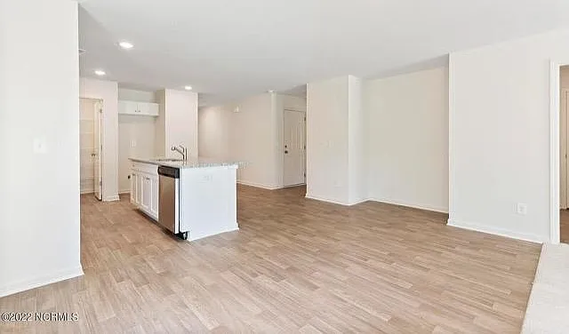 851 Pine Needle Rd — Photo 7