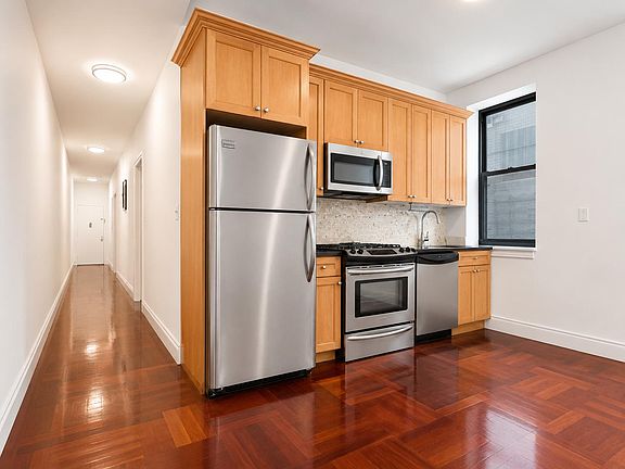 5th image of 609 W 137th St APT 3