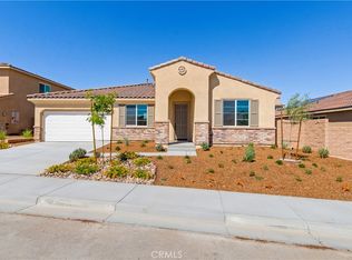 9048 Carson Ave, Hesperia, CA 92344