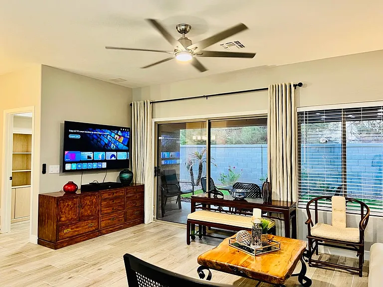 492 E Rainbow Dr — Photo 14