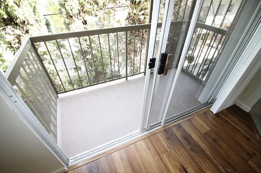 1st image of 1946 Selby Ave APT 203A