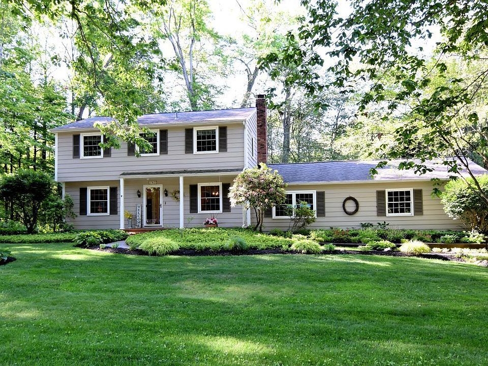 1st image of 17927 Elliott Dr