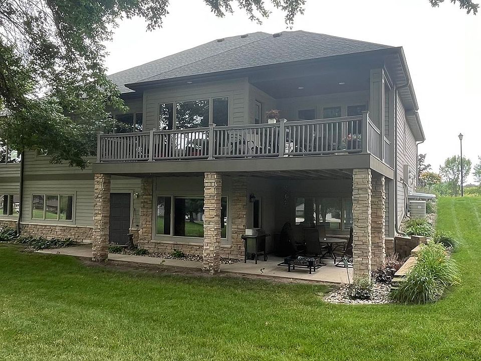 1st image of 271 202nd St