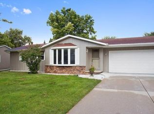 1144 Schauer Ln, Green Bay, WI 54304