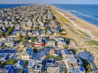 147 E Delaware Ave, Brant Beach, NJ 08008