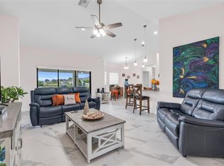 2809 22nd St SW, Lehigh Acres, FL 33976