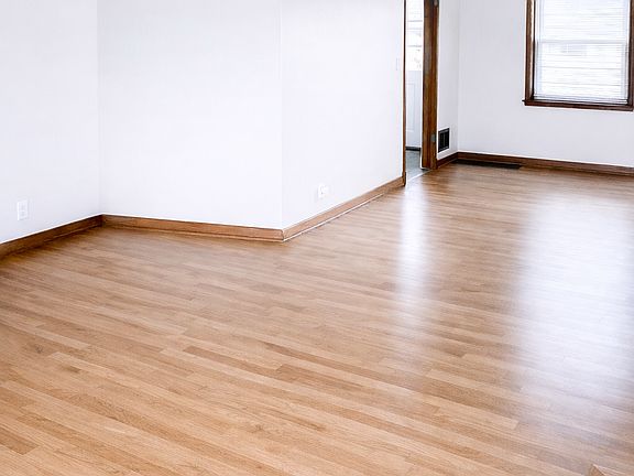 2nd image of 25 E Henderson Rd #B