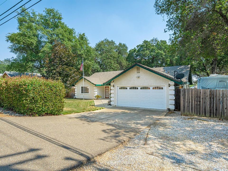 1st image of 3306 Country Club Dr