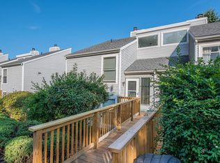 15 Glenview Dr #15, Cromwell, CT 06416