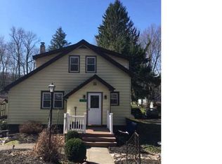 958 Morgan Rd, Memphis, NY 13112