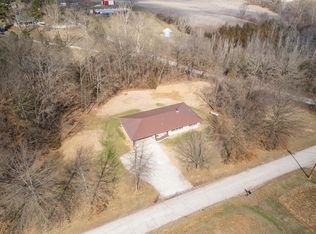 14461 Schilly Rd, Ste Genevieve, MO 63670