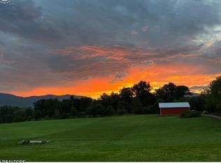 237 Myers Rd, Townsend, TN 37882