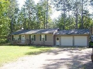 1172 Lone Pine Dr, Fairview, MI 48621