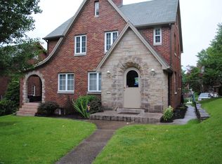 21 Holly Rd, Wheeling, WV 26003