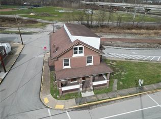 401 Brinton Ave, Trafford, PA 15085