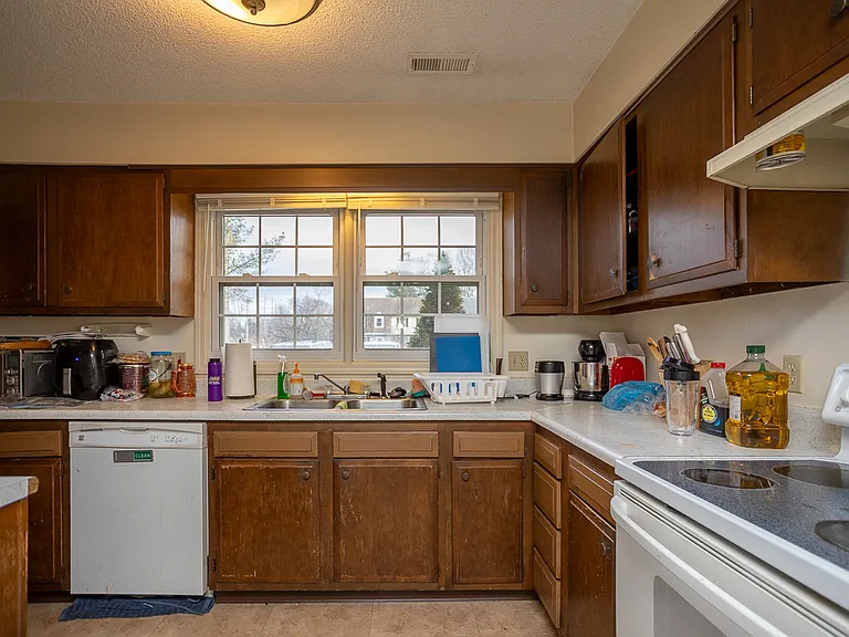 11033 Mountain View Dr — Photo 7