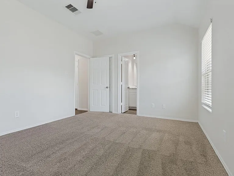 1235 Blue Hazel Ct — Photo 16