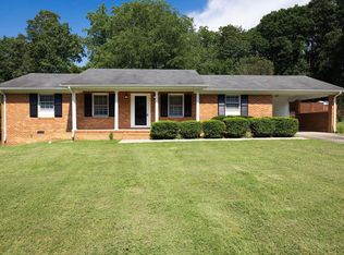 2718 Oberlin Dr, Durham, NC 27705