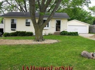 616 Ardmore St, Waterloo, IA 50701