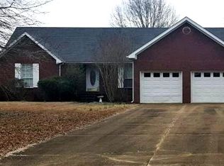 314 Crawford Dr, Martin, TN 38237